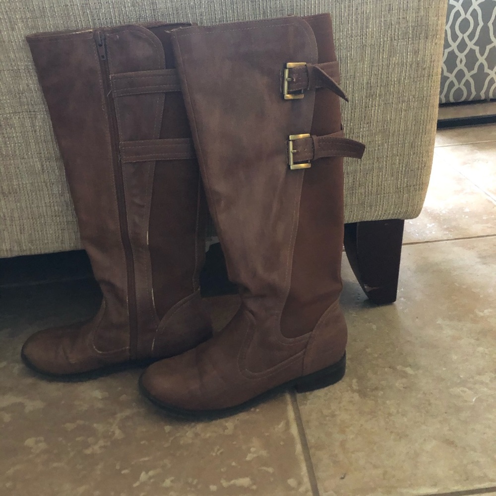 Tan Mid Calf Boots